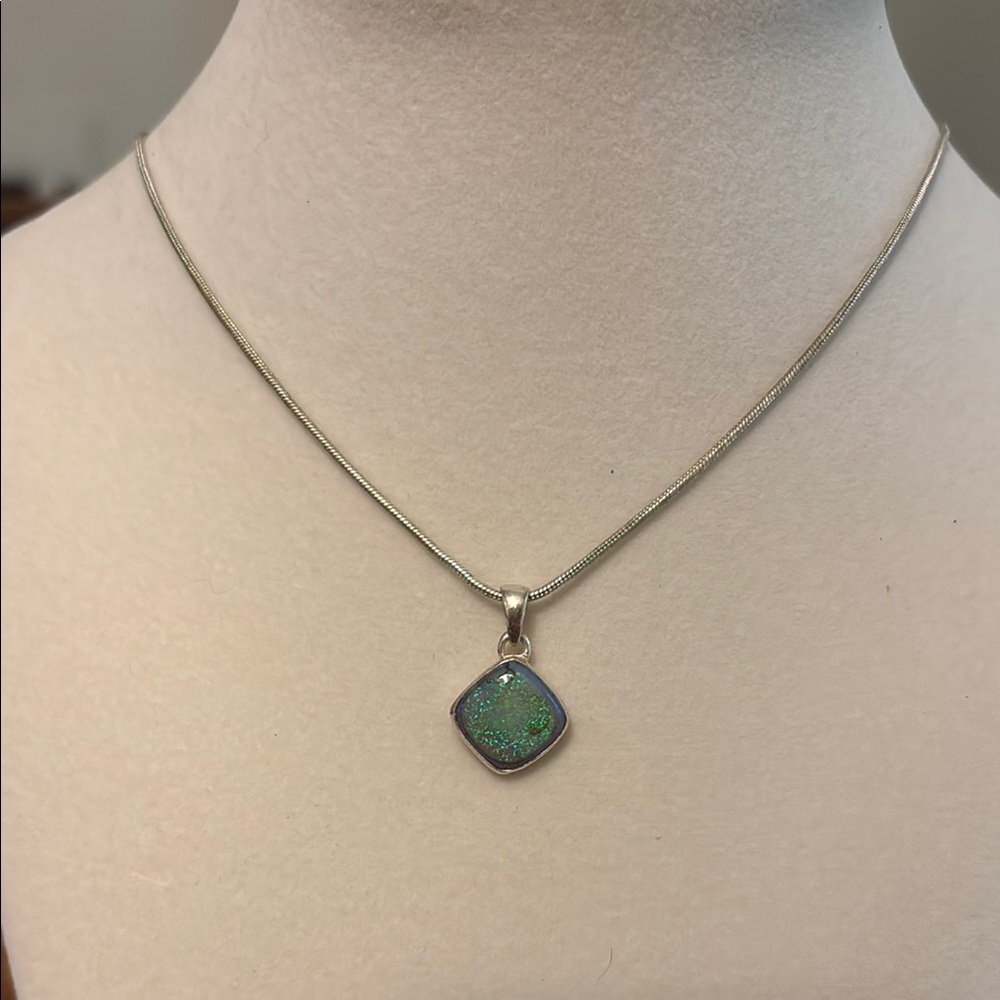 Elegant Green Opal Pendant Necklace